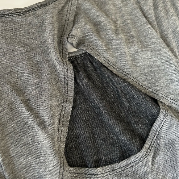 Guess Retro Y2k gorgeous gold glitter crown short sleeve top - Picture 9 of 12